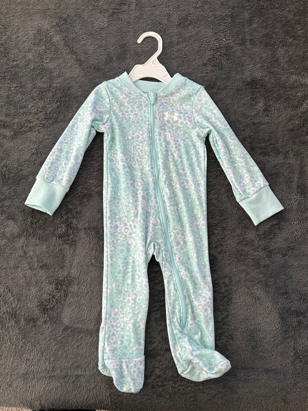 Underarmour toddlers pjs 9 M